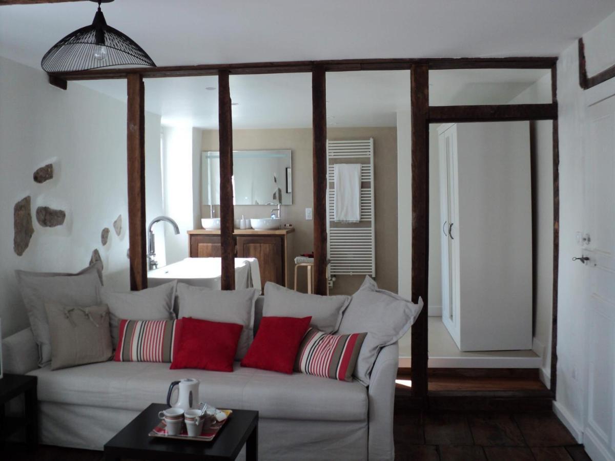 Bed and Breakfast Chalbonia Louhossoa Esterno foto